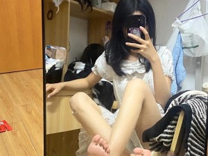 #女人扒开腿秘真人视频流出奶#：震惊全网的私密画面