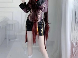 胡桃 114514 版 cos 服，高度还原，做工精细，让你成为游戏中的女神