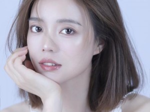 李丽莎喷水视频无删减版(李丽莎喷水视频无删减版：真实的激情释放)