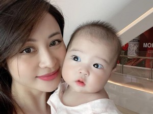 一个好女儿5中字头强华驿—一个好女儿 5 中字头强华驿，为妈妈保驾护航